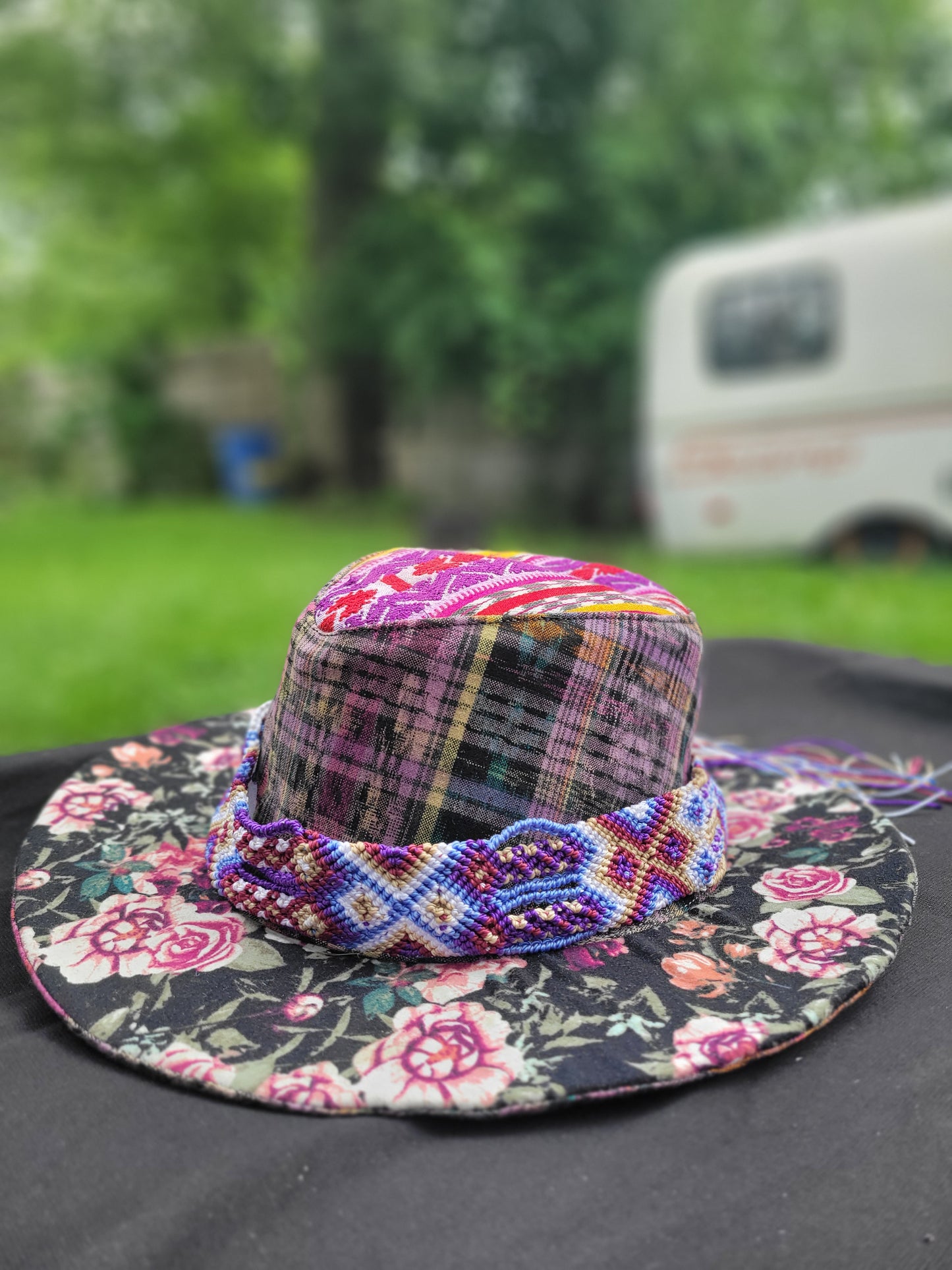 Flat Brim Sombrero - Blossoming Spirit