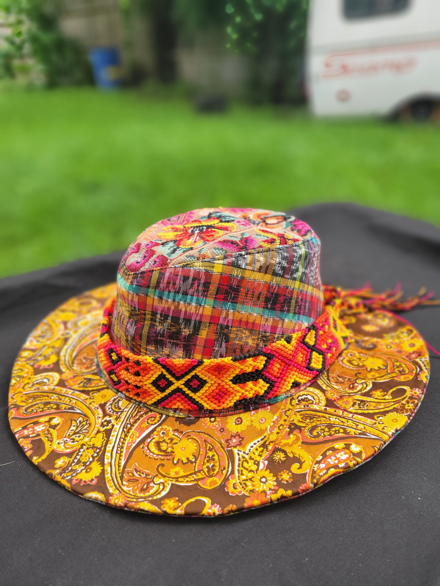 Flat Brim Sombrero - Sueño Dorado