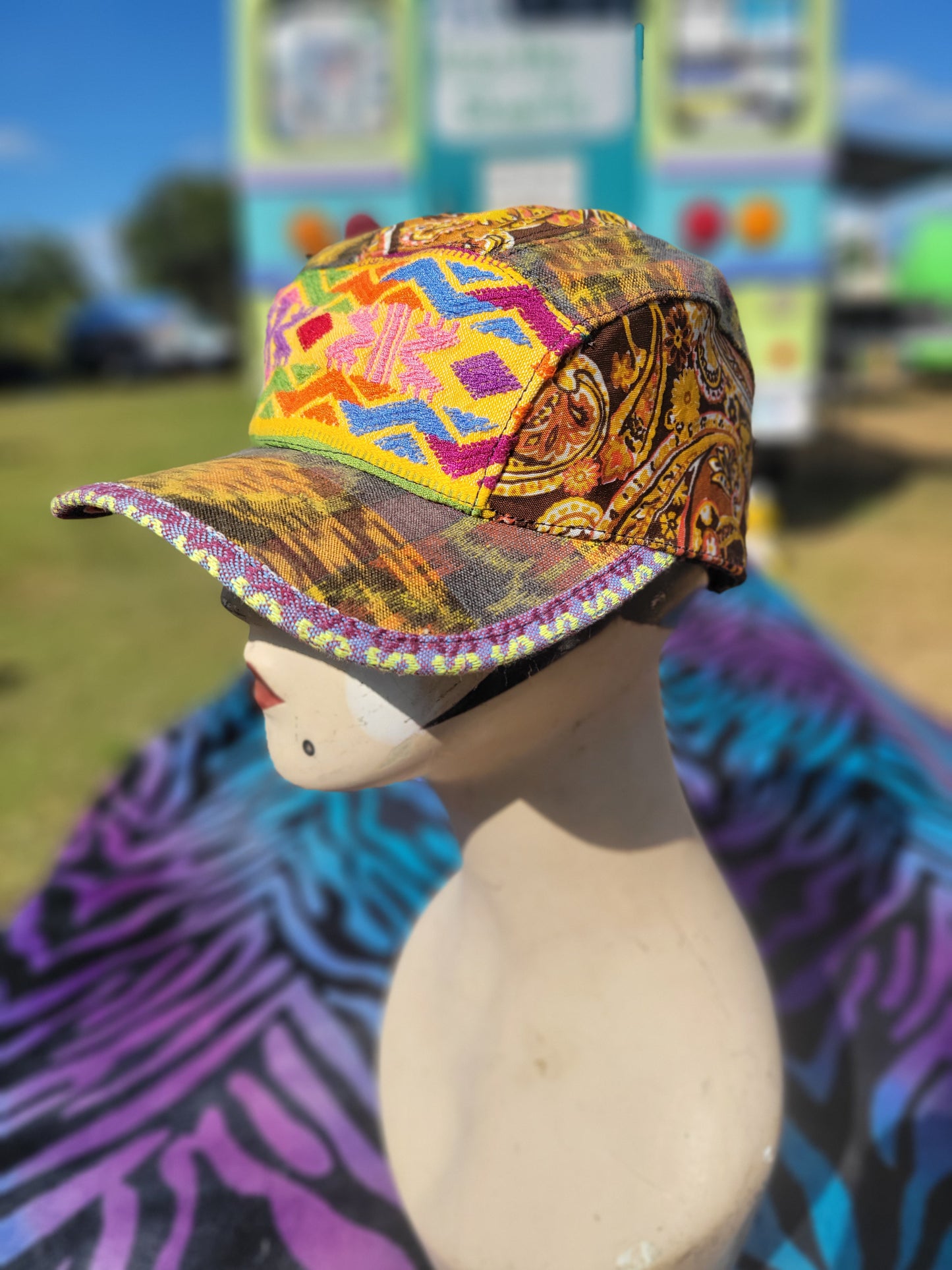 Six Panel Hat - Viajero Dorado