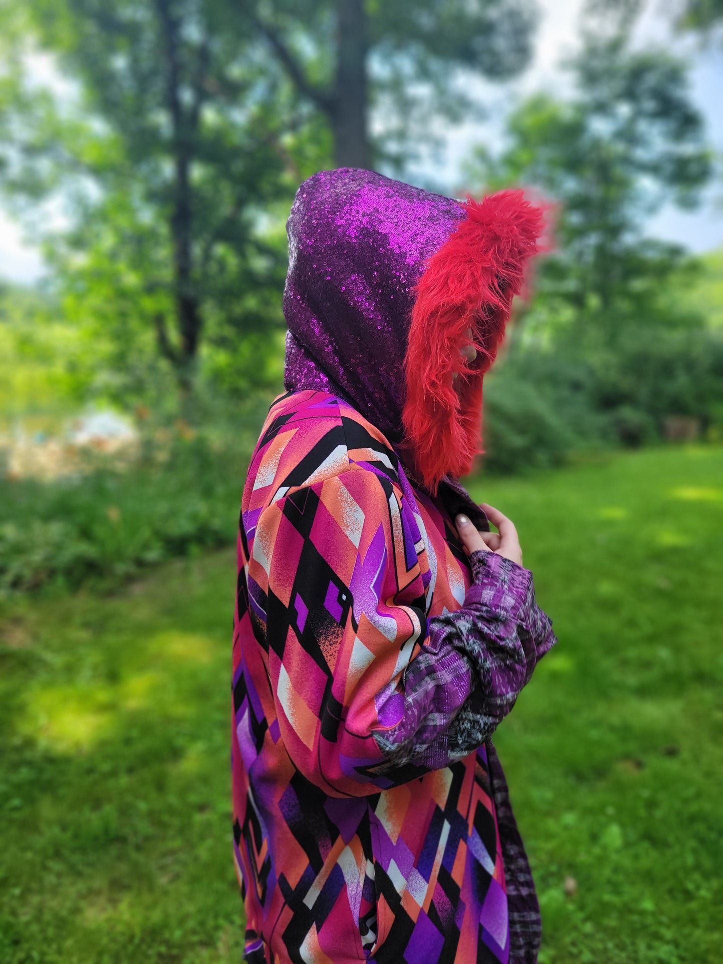 Cloak - Vibe Queen