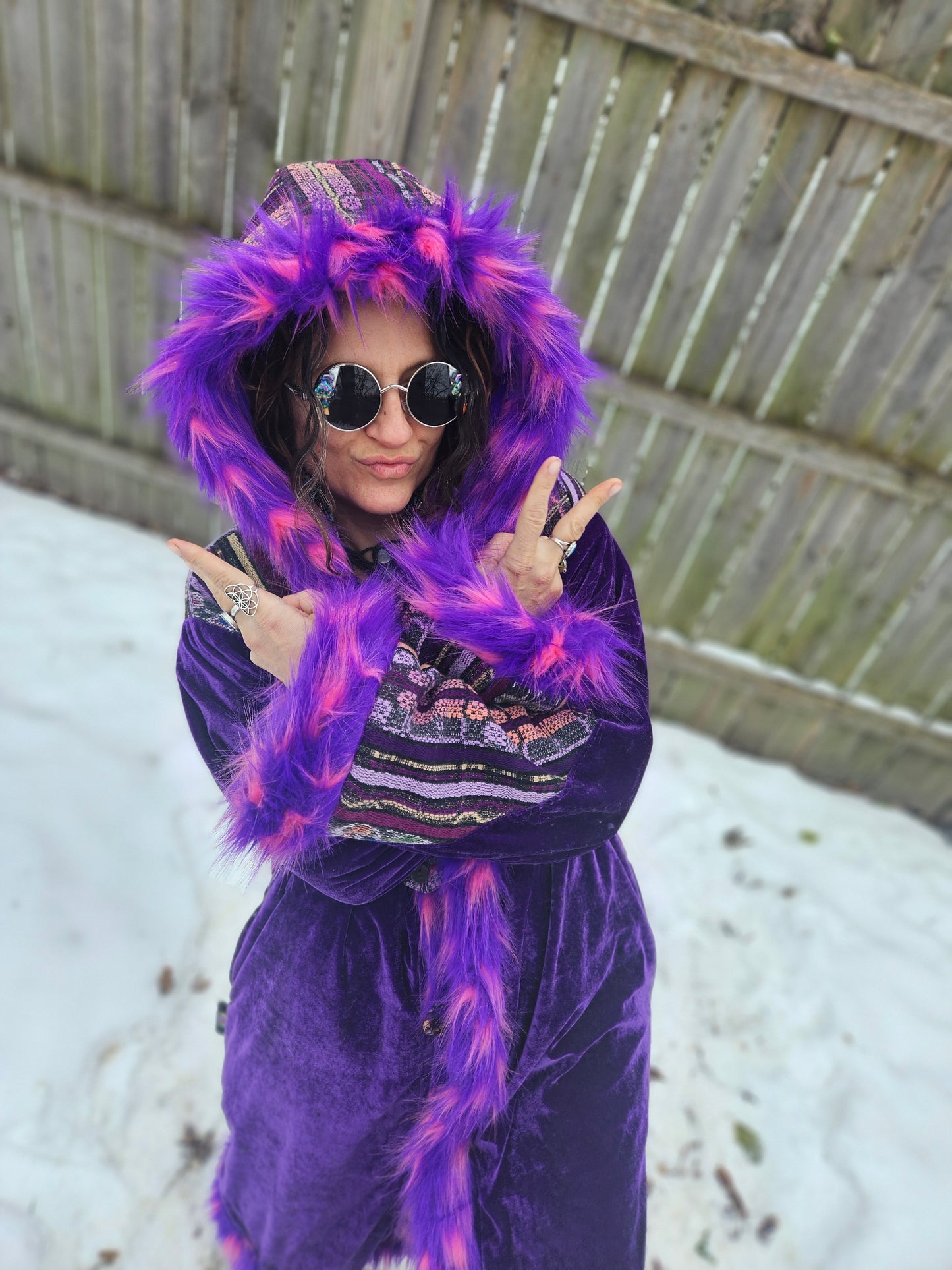 Cloak - Vibe Curator