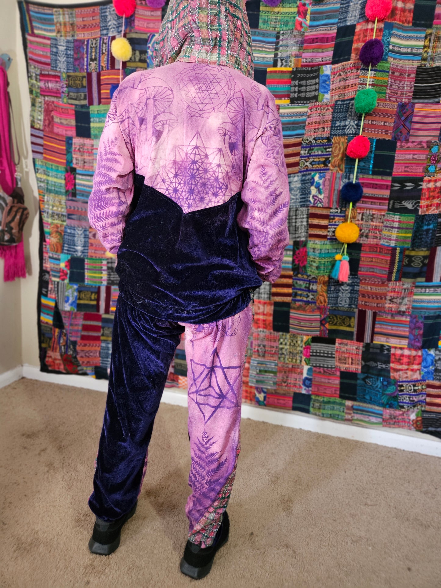 Tracksuit - Adventure Seeker