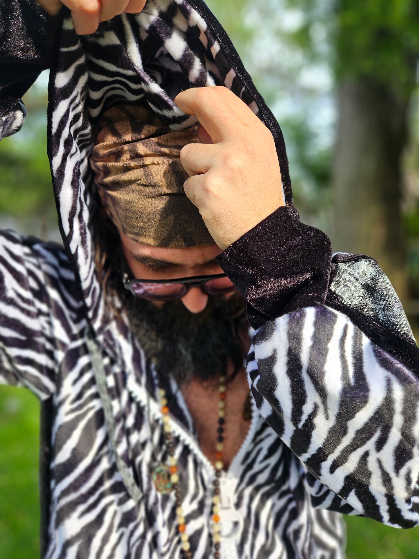 Tracksuit - Safari Guide