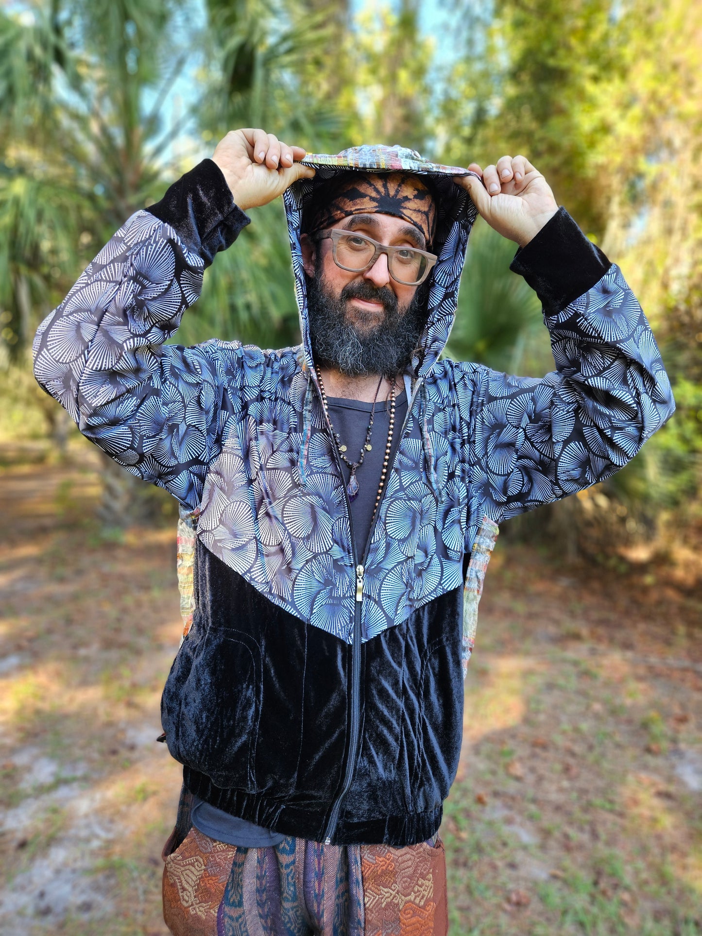 Hooded Jacket - Black and White print / Black Velvet