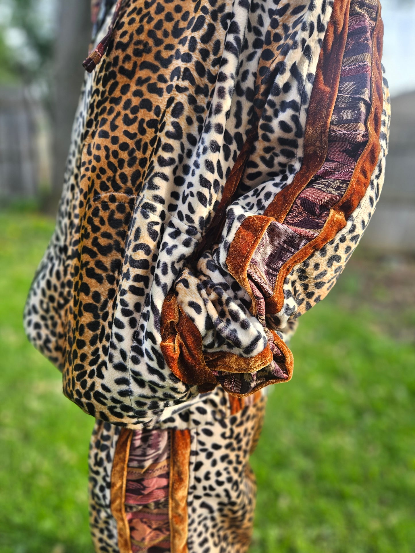 Tracksuit - The Hunter