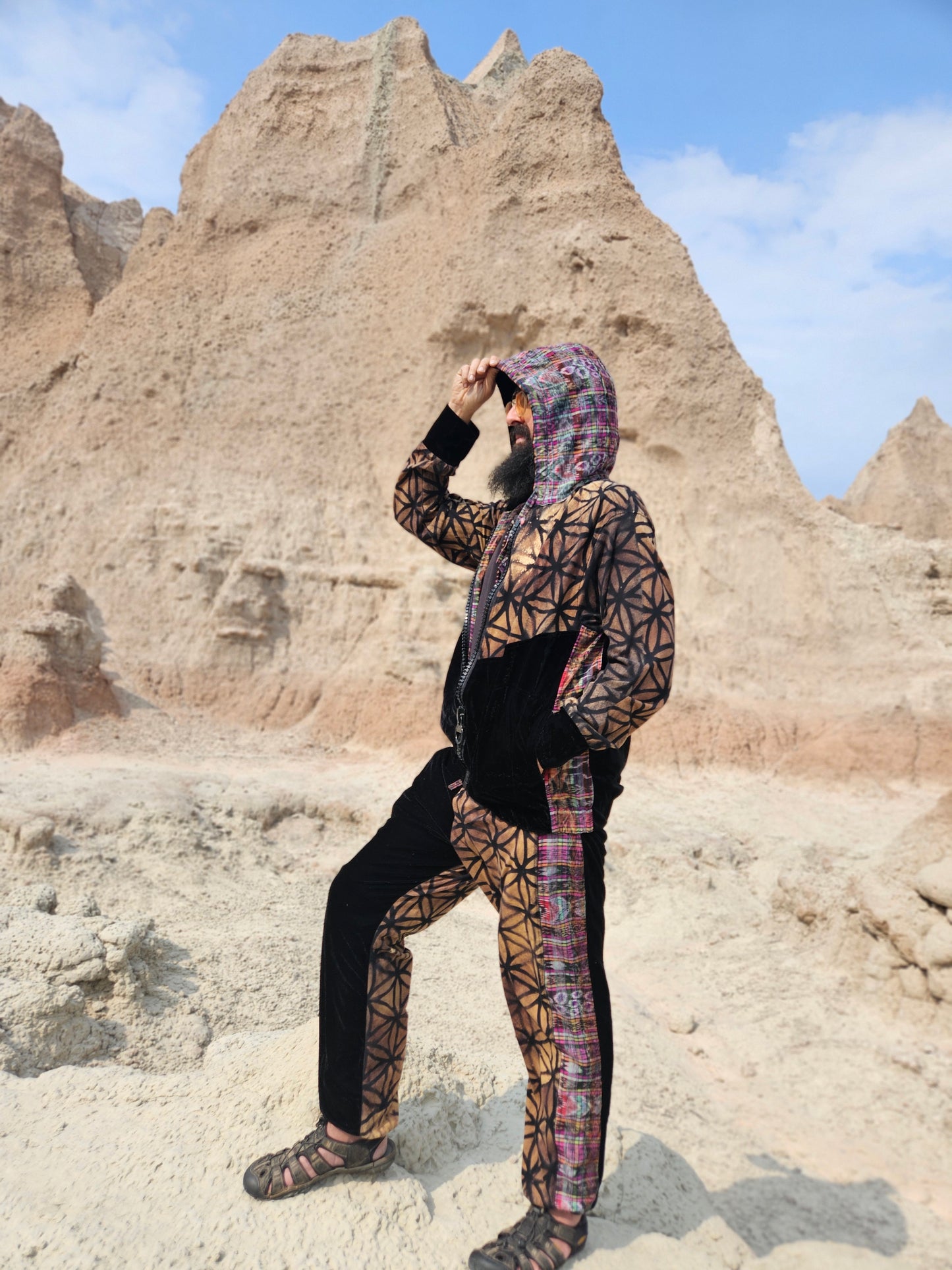 Jogger Fit - Sacred 80s Vibes