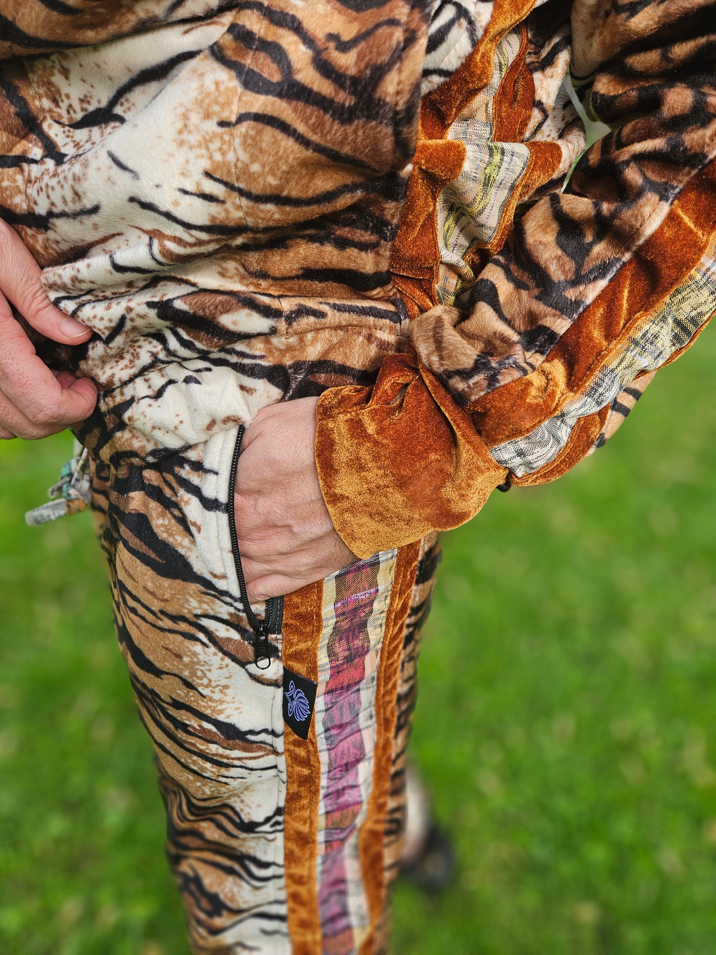 Tracksuit - Tiger King
