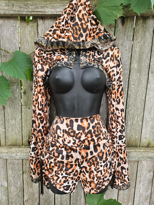 Hooded Shrug & Booty Short fit